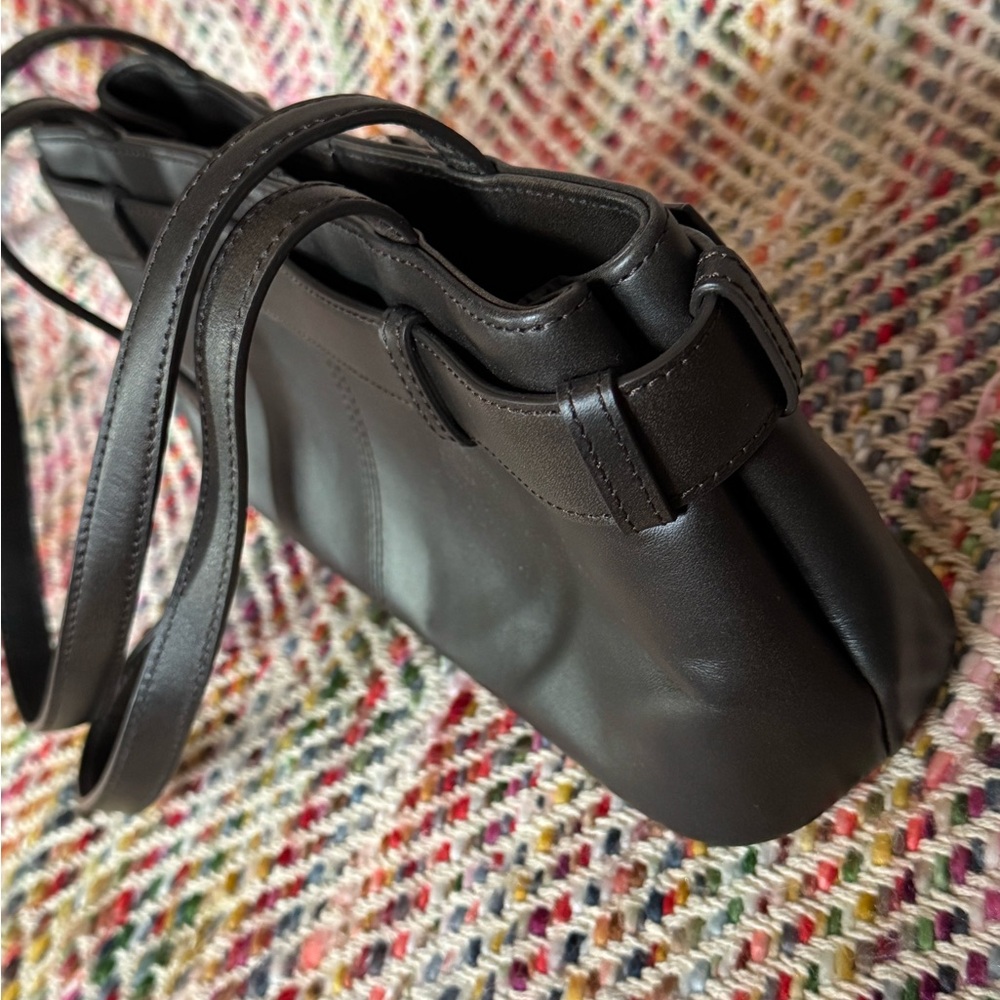 OSOI SHOULDER BROCLE MINI BAG [STAIN BROWN] - Picture 6 of 7